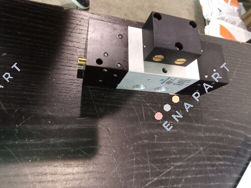 10.035.4 Flip/flop valve, pneumatic piloted