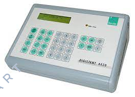 4420-V001 UNIVERSAL CALIBRATOR