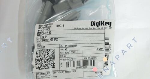 DT04-3P Connector