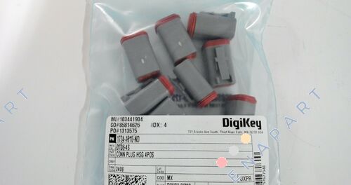 DT06-4S connector