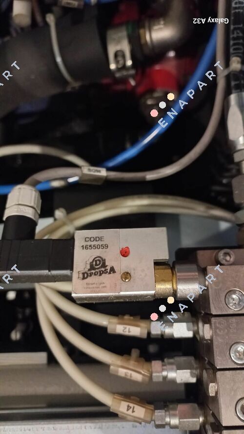 1655059 Switch