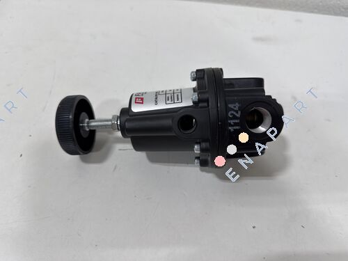 10223 Pneumatic Precision Regulator