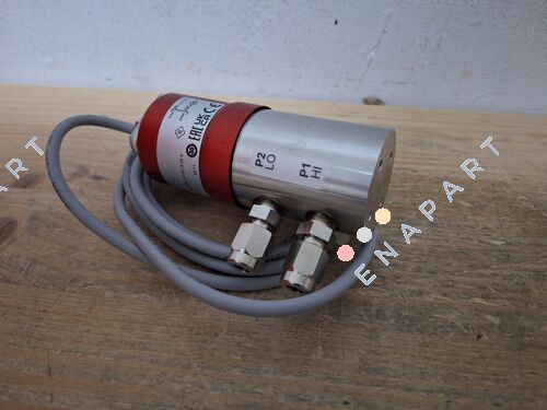 692.918107041 Pressure transmitter