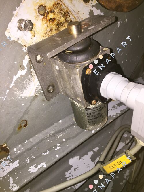 1333547 locking magnet