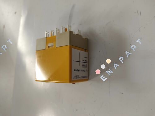 39027 /  RS-9558 Relais