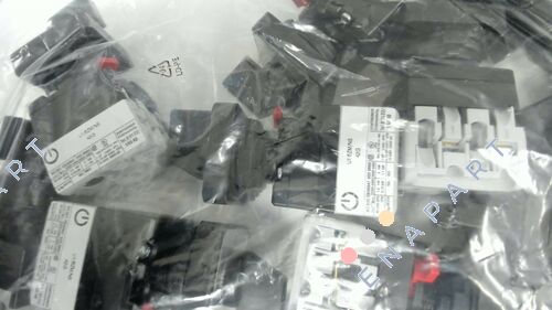 10002182           U1/6ZM/NS Control switch