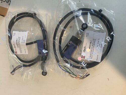 XCWD2115L1 Position switch