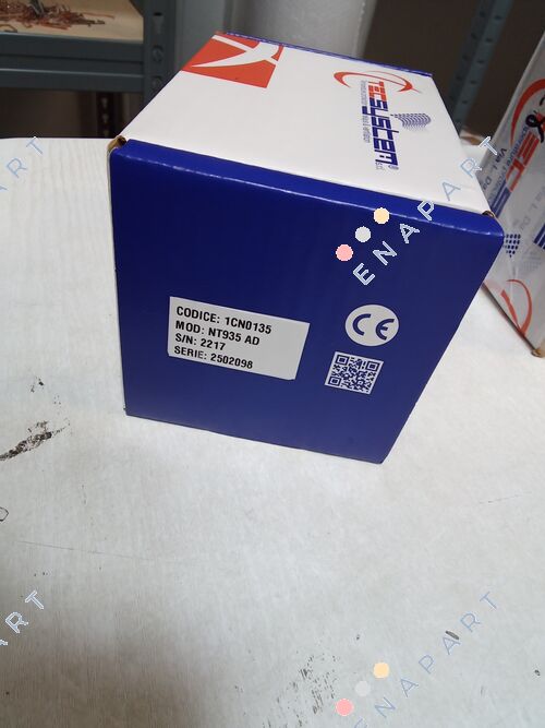 1CN0135 ELECTRONIC CONTROL UNIT