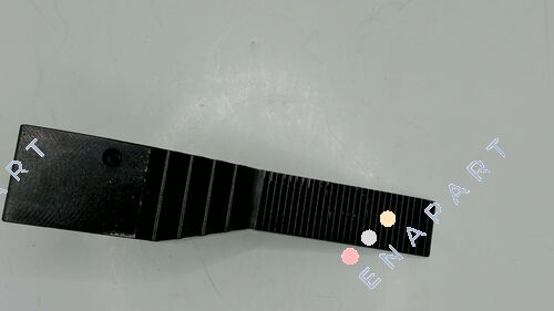 1051896 ET spreader tip